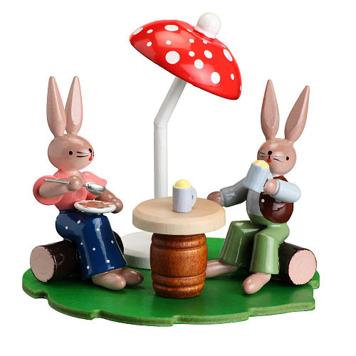 Hasenpärchen unterm Sonnenschirm - Erzgebirgskunst Drechsel