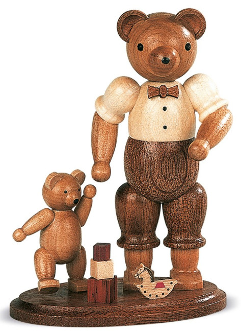 Bärenvater mit spielendem Kind
