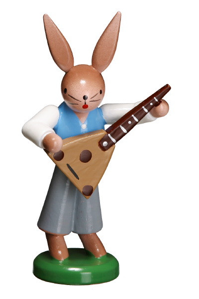 Hase mit Balalaika, stehend