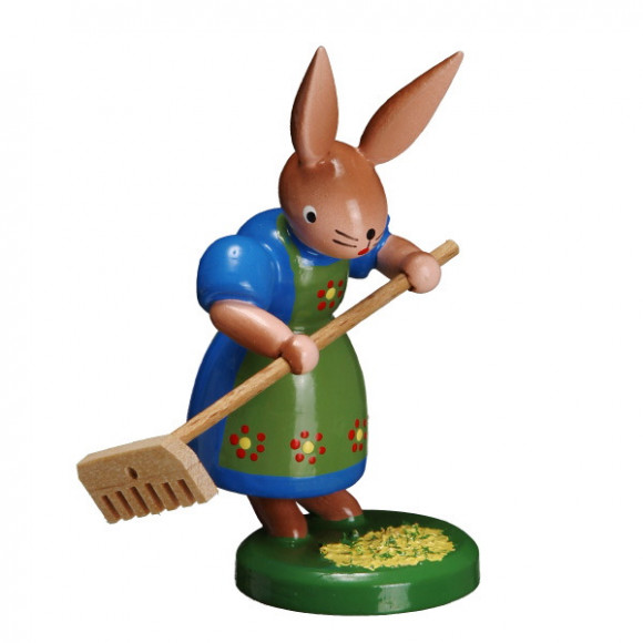 Hasenfrau mit Rechen