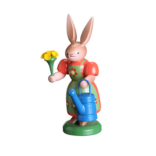 Hasenfrau mit Gießkanne und Blumen