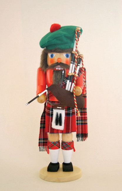 Nussknacker Schotte mit Dudelsack
