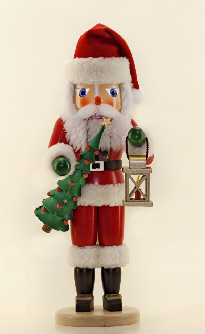 Nussknacker Weihnachtsmann mit Baum, bunt