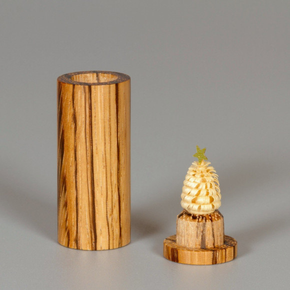 Der kleinste Weihnachtsbaum der Welt, Zebrano