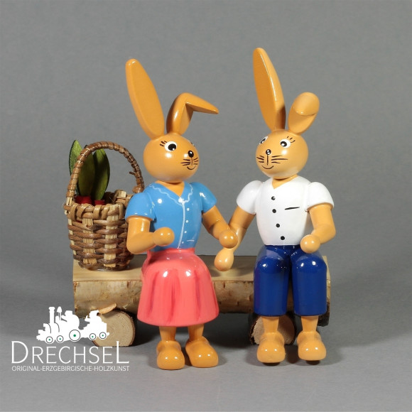 Osterhasenpaar auf Bank, 9 cm