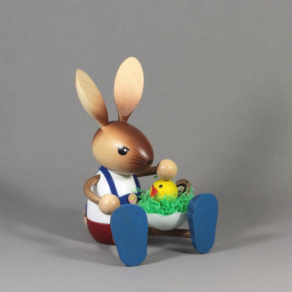Kuhnerthase Hase mit Küken