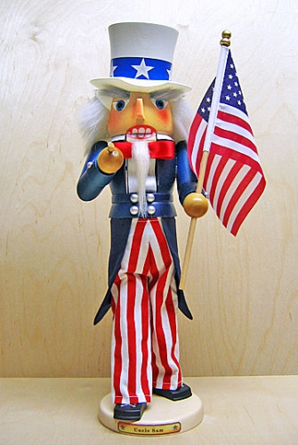 Nussknacker Uncle Sam mit Fahne