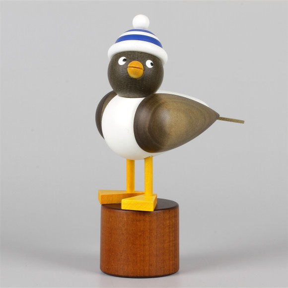 Möwe grau mit blauer Ringelmütze