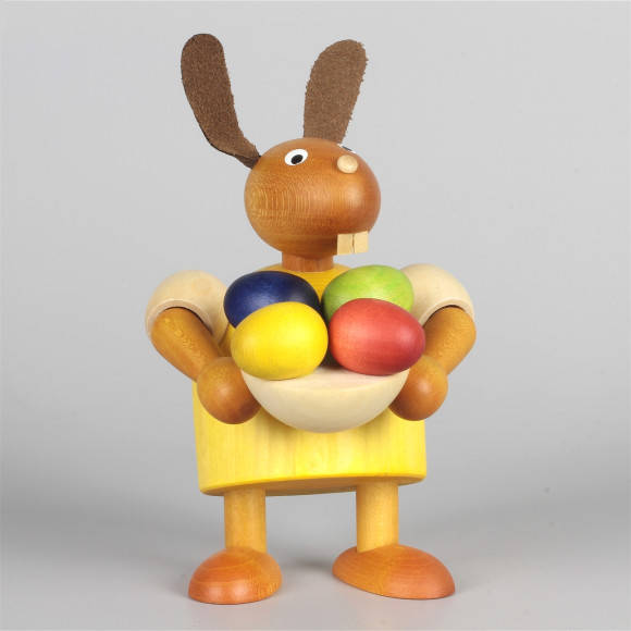 Hase mit Pinsel und Osternest, gelb, 11 cm