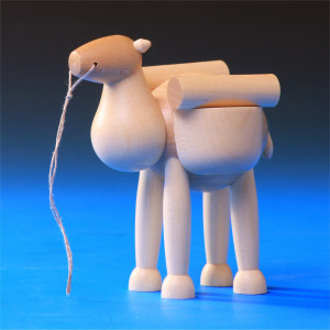 Kamel stehend mit Gepäck, natur