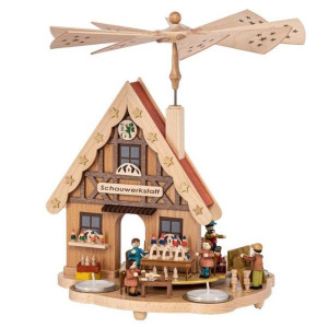 Teelichtpyramide Pyramidenhaus Schauwerkstatt