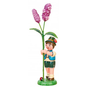 Blumenkind Junge mit Flieder lila