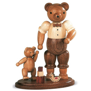 Bärenvater mit spielendem Kind
