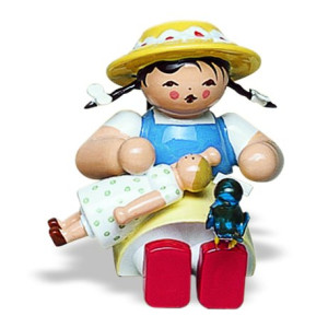 Mädchen mit Vogel auf Fuß - Auslaufartikel