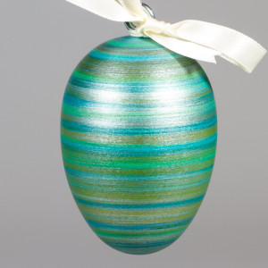 Handgedrechseltes Maxi Osterei, 8 cm, Einzelstück
