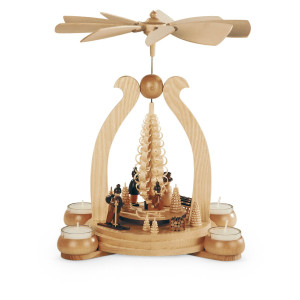 Teelicht-Bogenpyramide Wintermotiv