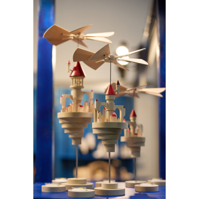 Pyramide Luftschloss Luna mit roten Dächern - 50 cm