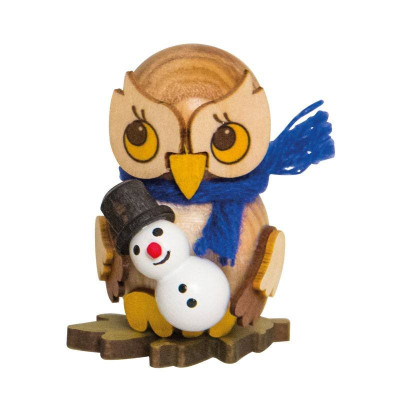 Eulenkind mit Schneemann