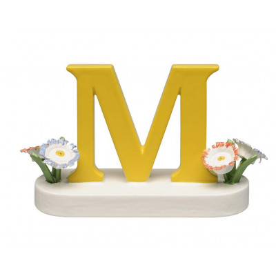 Buchstabe M mit Blumen
