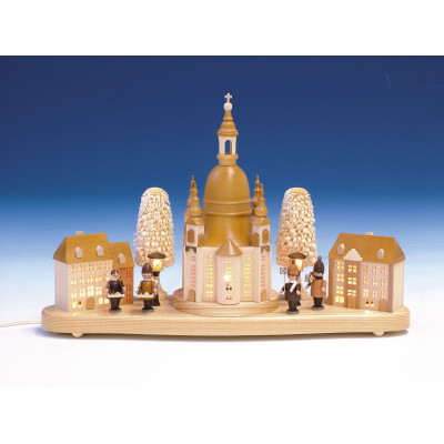 Lichterhaus Frauenkirche mit Innenbeleuchtung