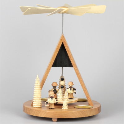 Teelichtpyramide mit Erzgebirgsfiguren
