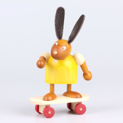 Hase mit Skateboard, gelb, 7 cm