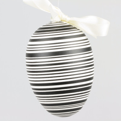 Handgedrechseltes Maxi Osterei, 8 cm, Einzelstück