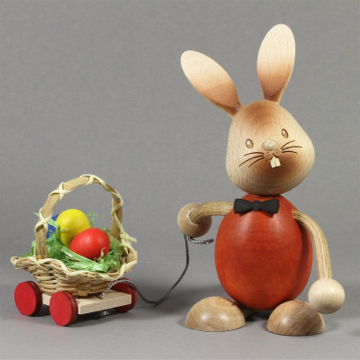 Hase Stupsi mit Eierwagen