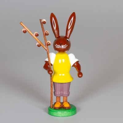 Hase mit Weidenkätzchen